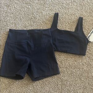 Girlfriend collective navy bra and biker shorts set size medium new with tags